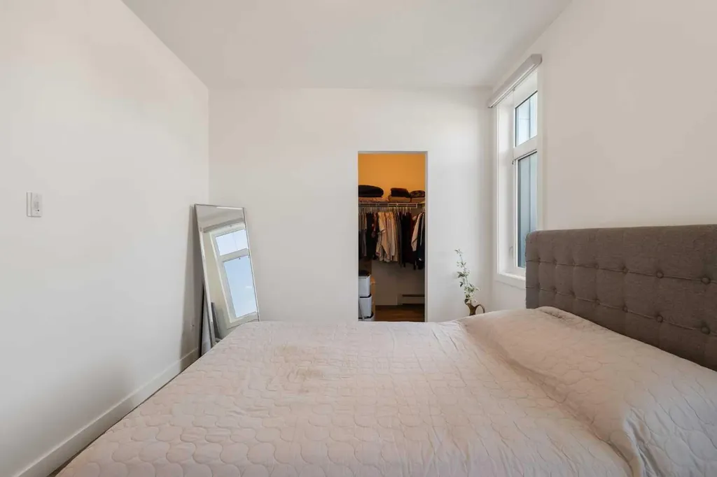 10 Sage Hill Walk NW Calgary AB T3R 1X9