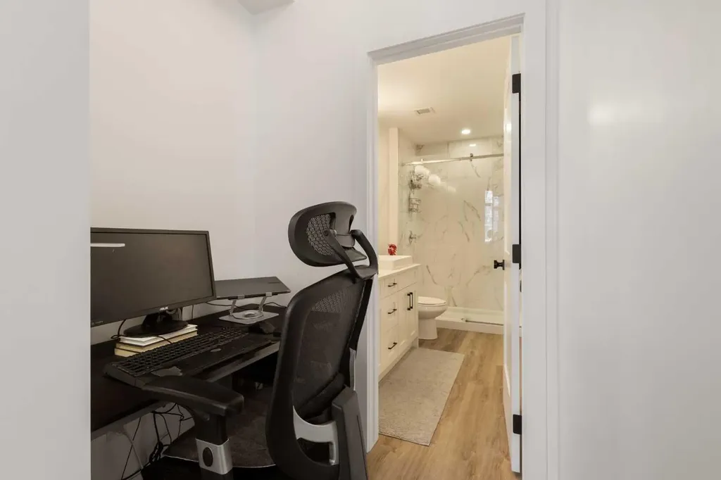 10 Sage Hill Walk NW Calgary AB T3R 1X9