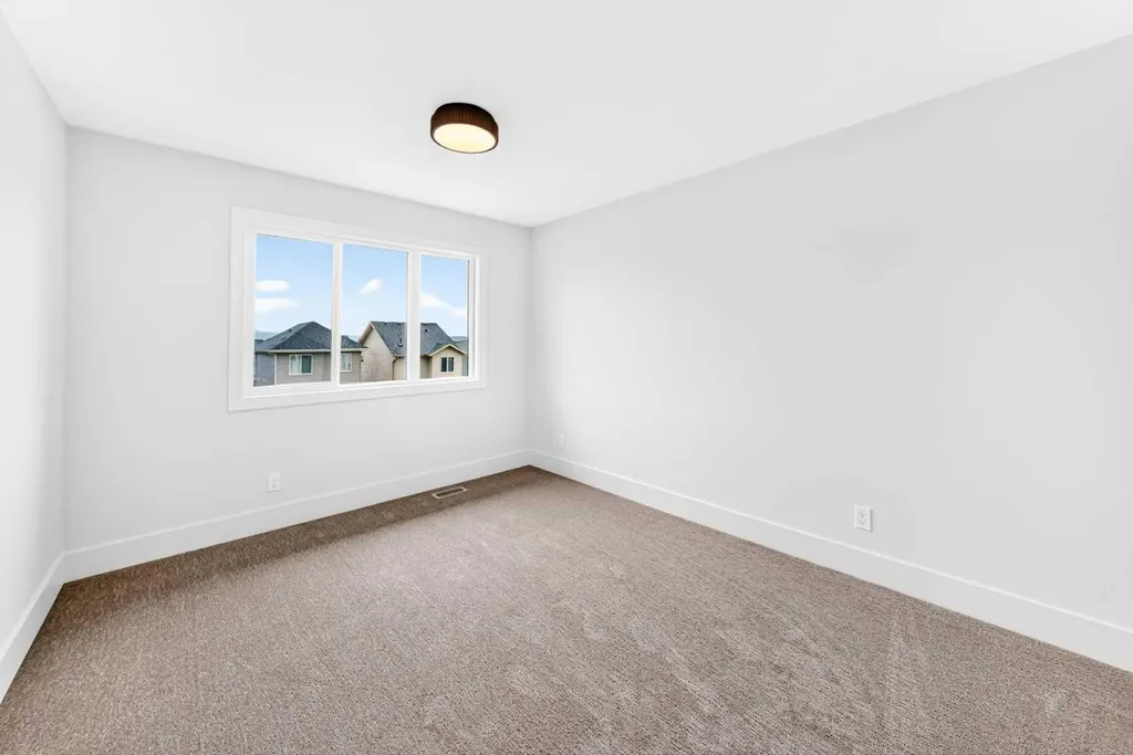 226 Greystone Boulevard Cochrane AB T4C 3K3