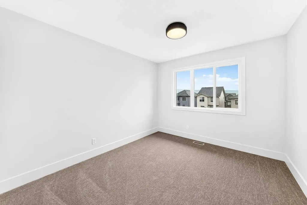 226 Greystone Boulevard Cochrane AB T4C 3K3