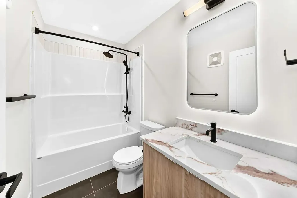 226 Greystone Boulevard Cochrane AB T4C 3K3