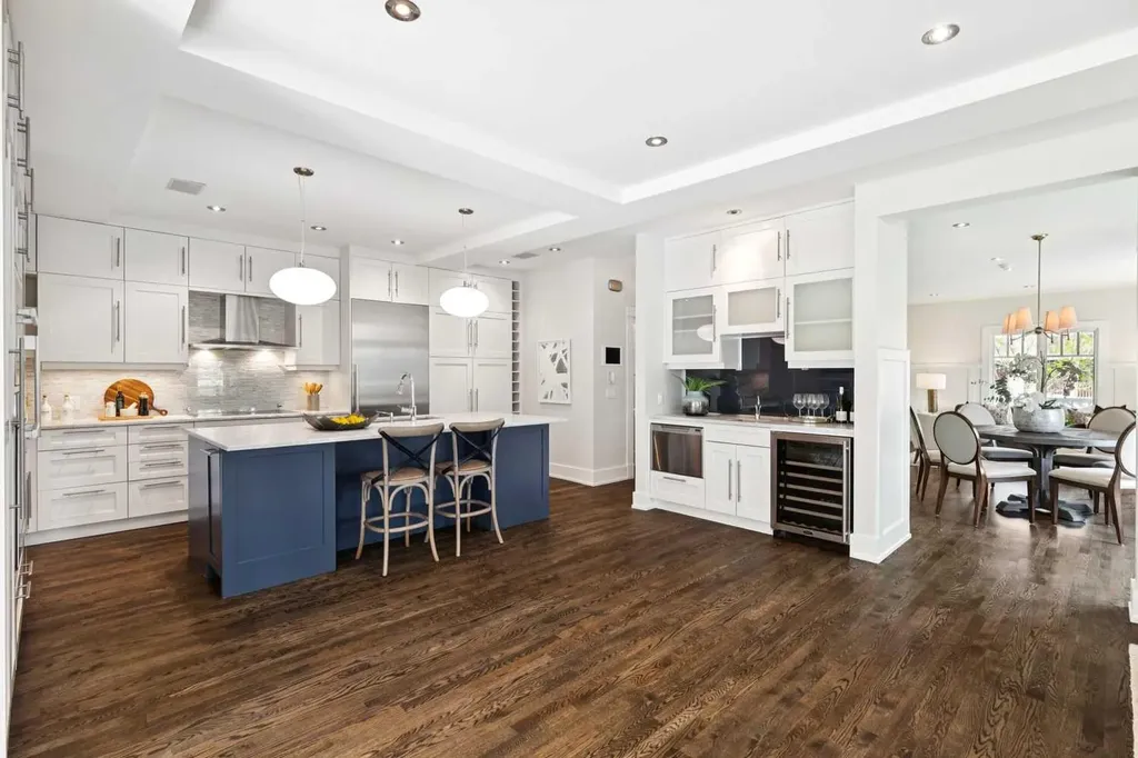 3237 7 Street SW Calgary AB T2T 2X8