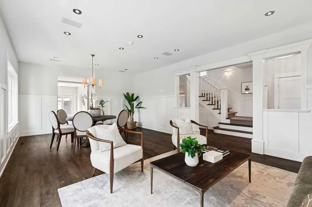 3237 7 Street SW Calgary AB T2T 2X8