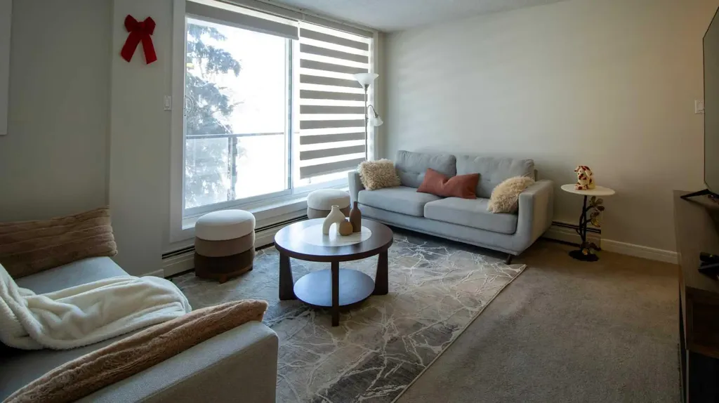 1111 15 Avenue SW Calgary AB T2R 0S5