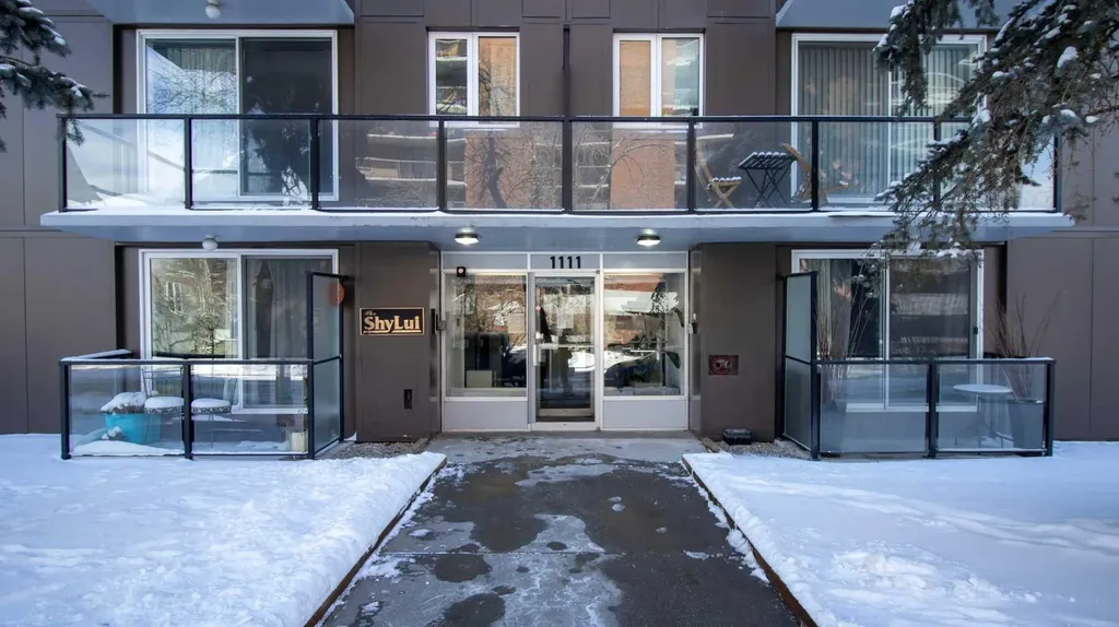 1111 15 Avenue SW Calgary AB T2R 0S5