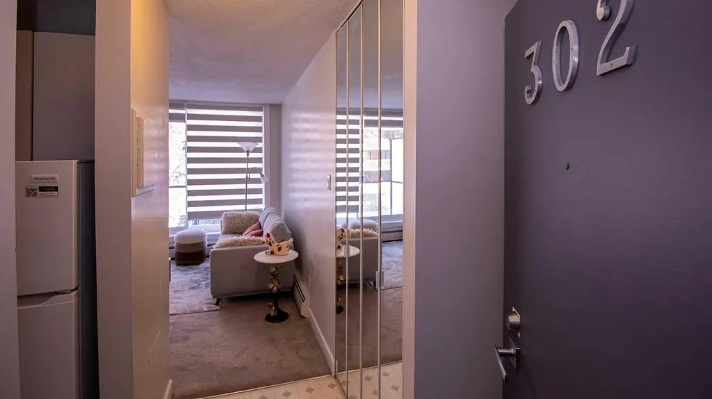 1111 15 Avenue SW Calgary AB T2R 0S5
