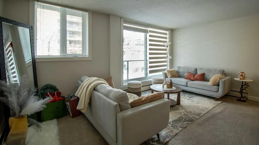 1111 15 Avenue SW Calgary AB T2R 0S5