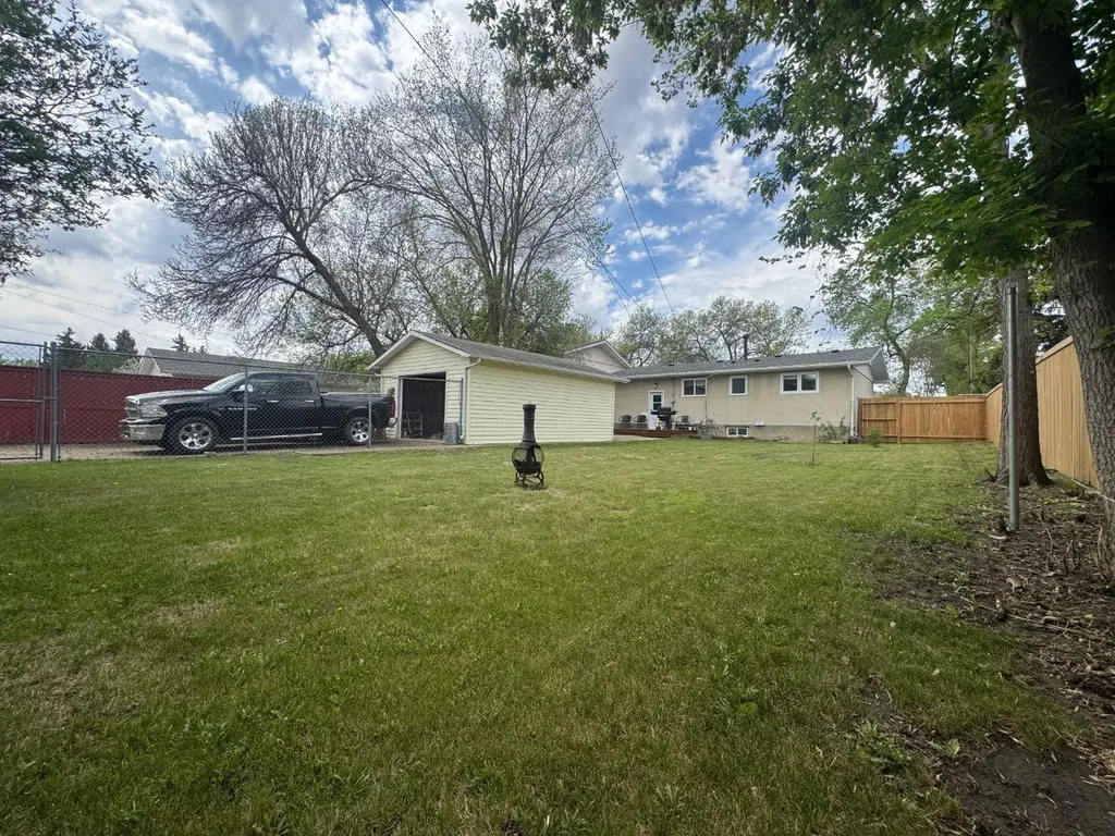 4617 61 Street Camrose AB T4V 2H8