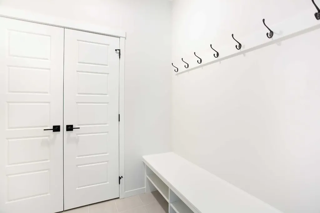 49 Creekside Passage SW Calgary AB T2X 5V6