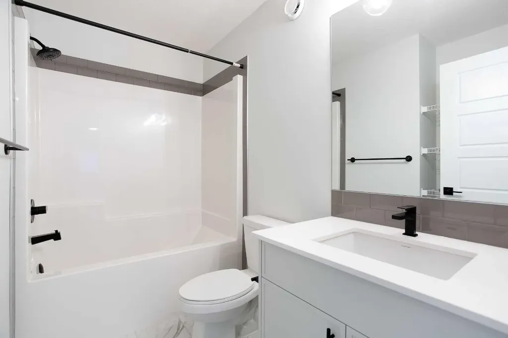 49 Creekside Passage SW Calgary AB T2X 5V6
