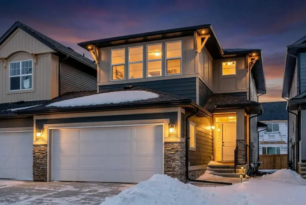 49 Creekside Passage SW Calgary AB T2X 5V6