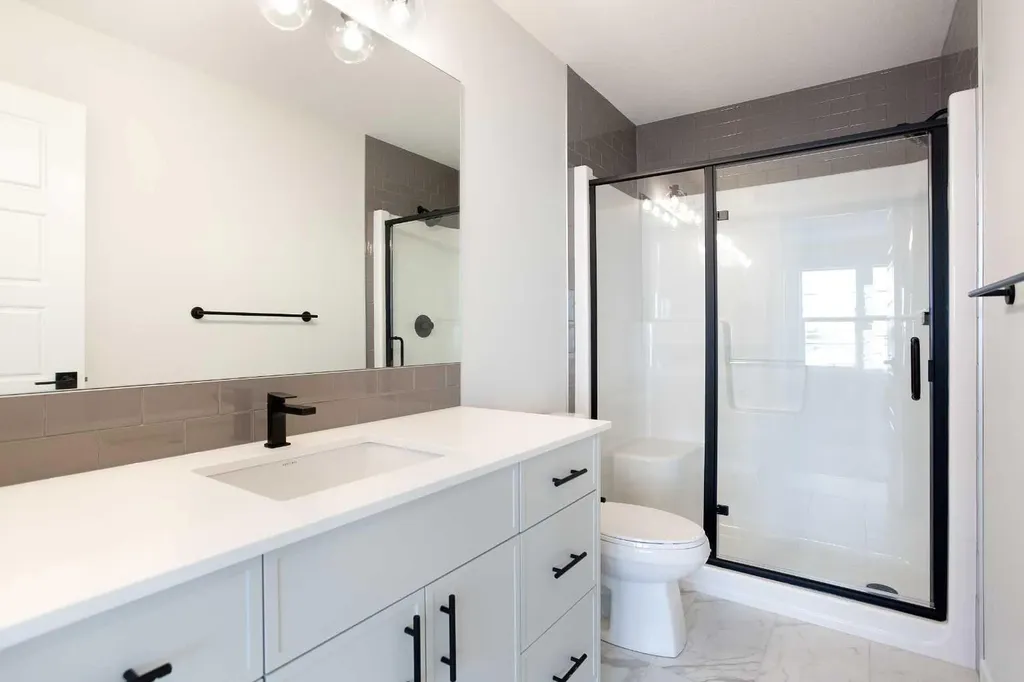 49 Creekside Passage SW Calgary AB T2X 5V6
