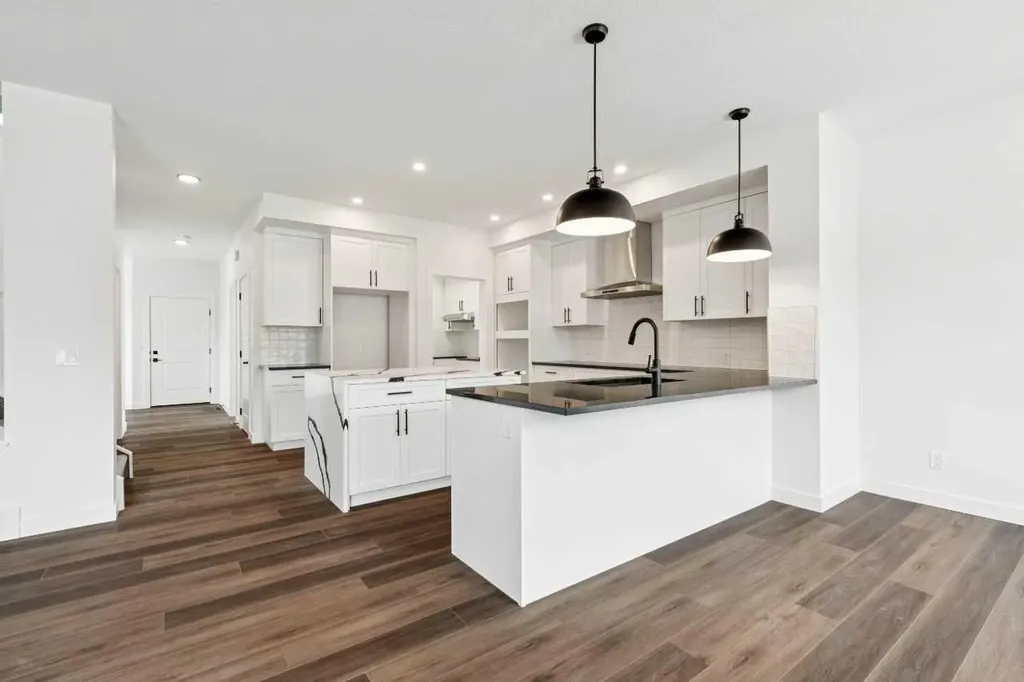 283 Dawson Wharf Rise Chestermere AB T1X 2W2