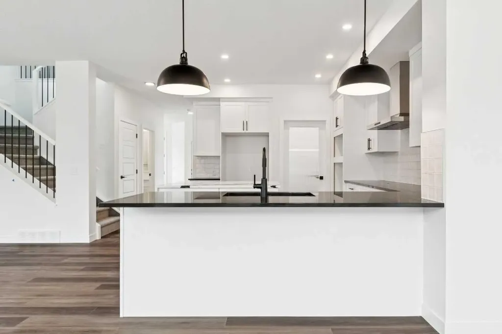 283 Dawson Wharf Rise Chestermere AB T1X 2W2