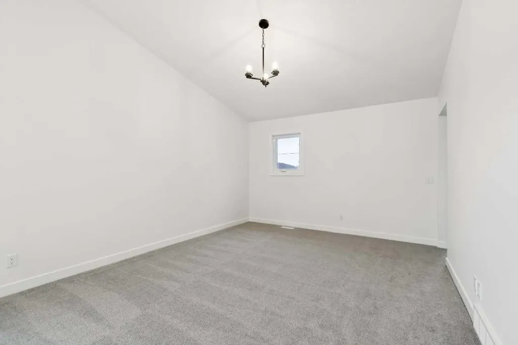 283 Dawson Wharf Rise Chestermere AB T1X 2W2