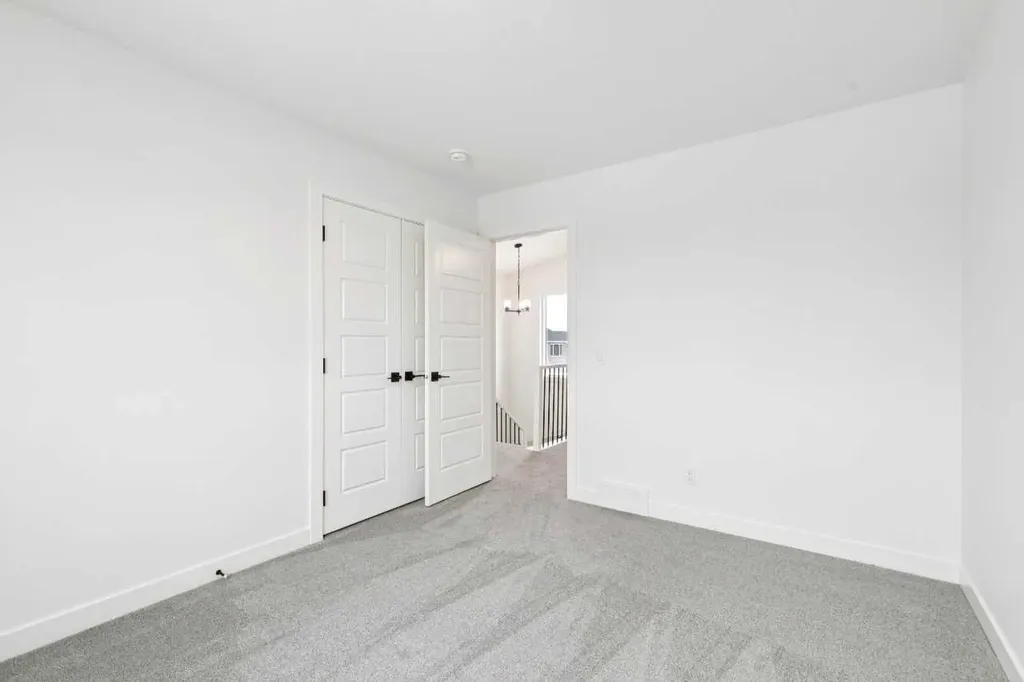 283 Dawson Wharf Rise Chestermere AB T1X 2W2