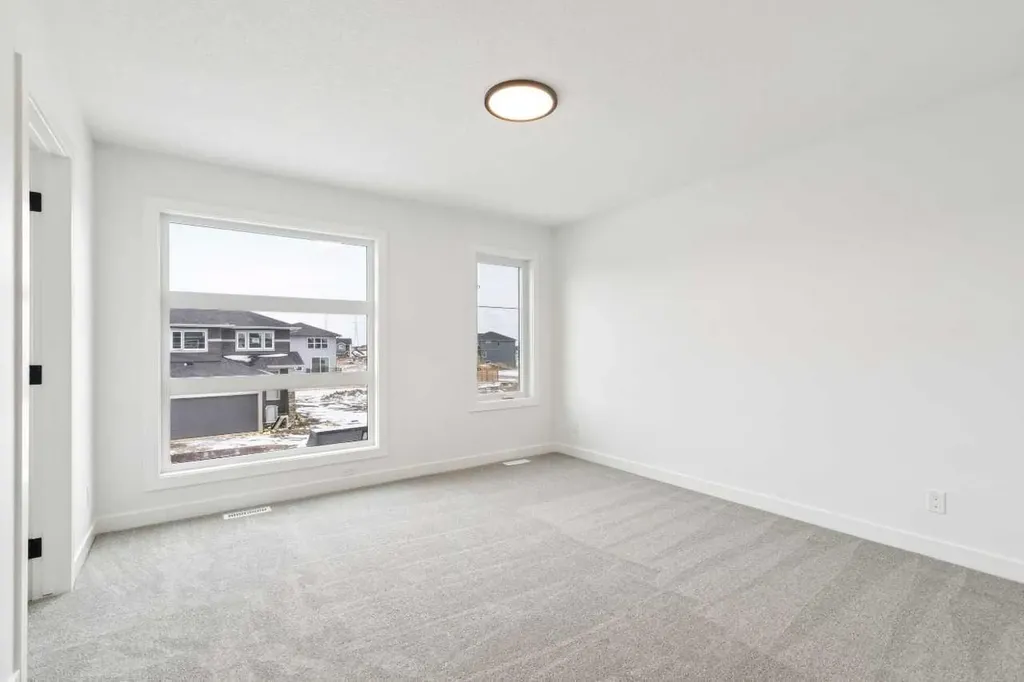 283 Dawson Wharf Rise Chestermere AB T1X 2W2