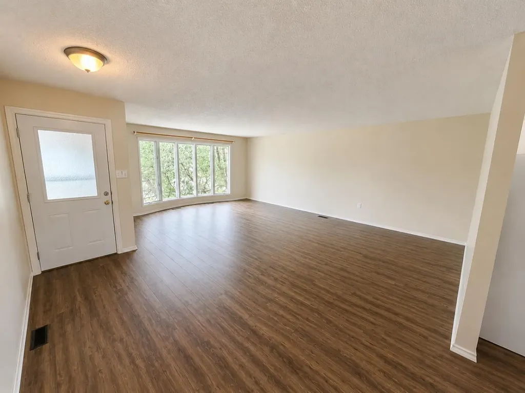 518 19th Street Wainwright AB T9W 1J6