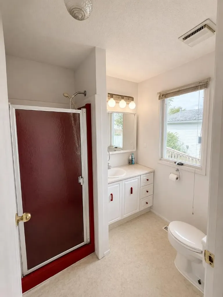 518 19th Street Wainwright AB T9W 1J6