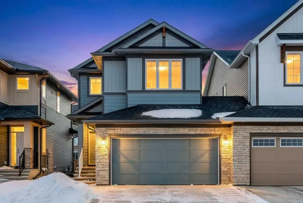 53 Creekside Passage SW Calgary AB T2X 5V6