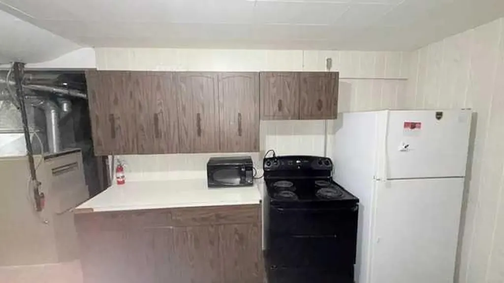 4804 47 Avenue Grimshaw AB T0H1W0