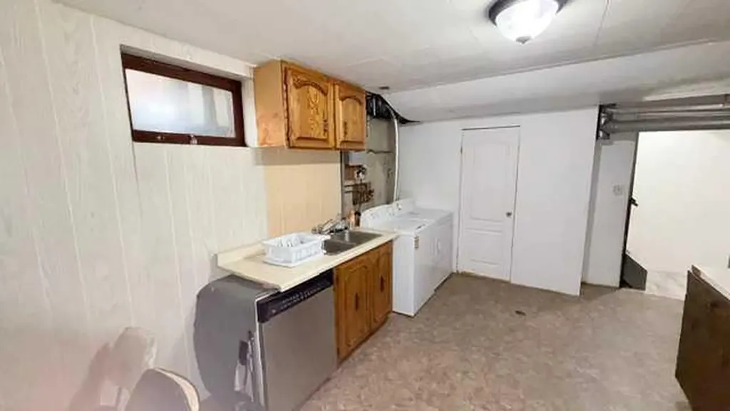 4804 47 Avenue Grimshaw AB T0H1W0