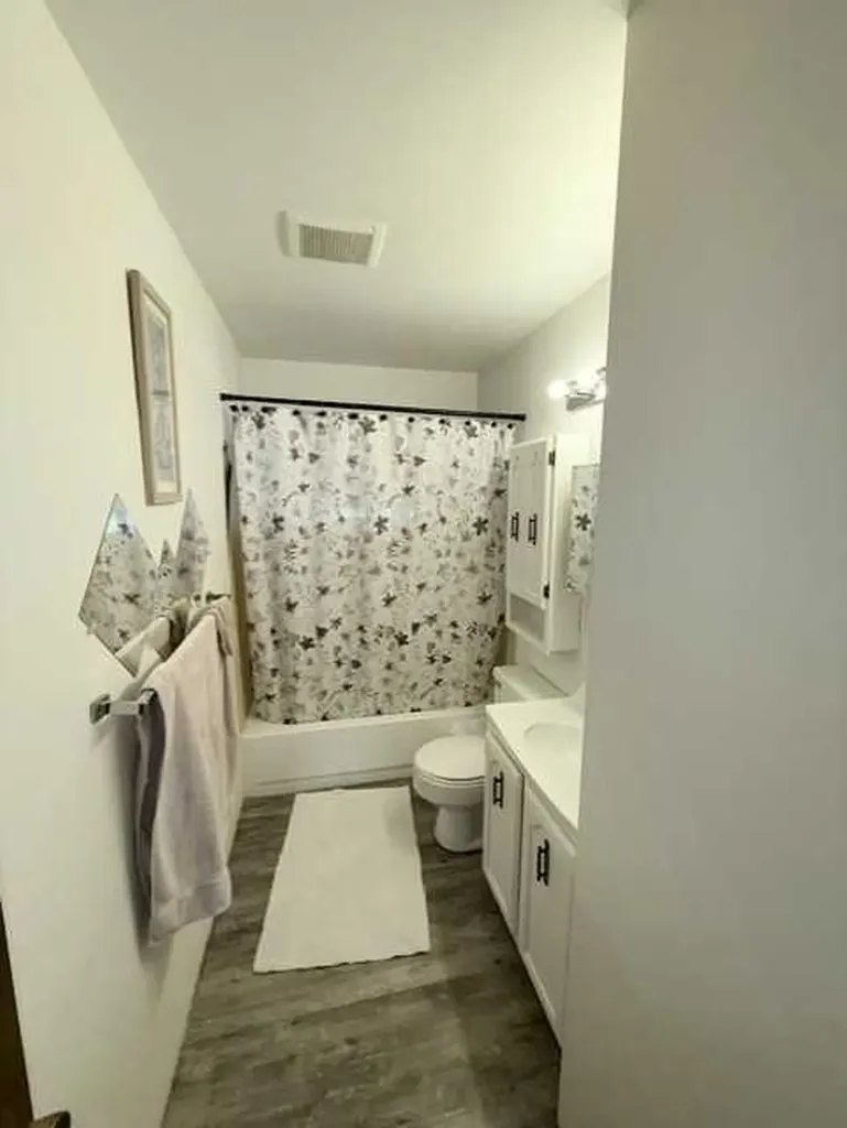 4804 47 Avenue Grimshaw AB T0H1W0