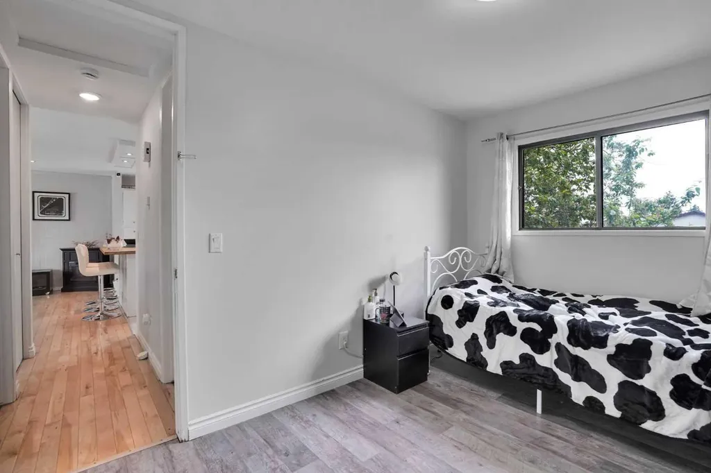 1187 Falconridge Drive NE Calgary AB T3J 1A3