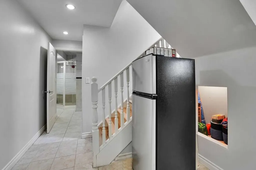 1187 Falconridge Drive NE Calgary AB T3J 1A3