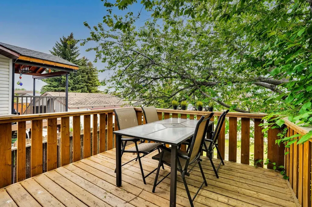 1187 Falconridge Drive NE Calgary AB T3J 1A3