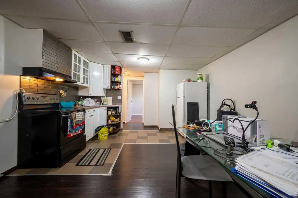139 Maitland Road NE Calgary AB T2A 4Z3