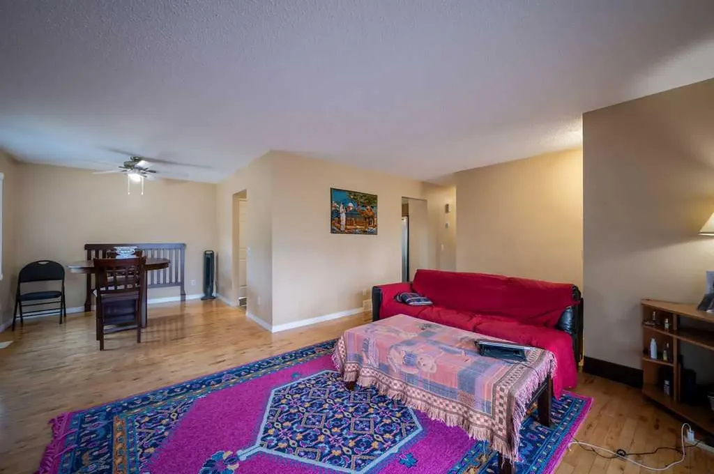 139 Maitland Road NE Calgary AB T2A 4Z3