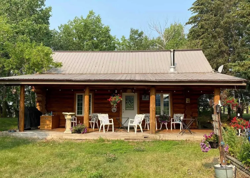 49425 Highway 870 Innisfree AB t0b2g0
