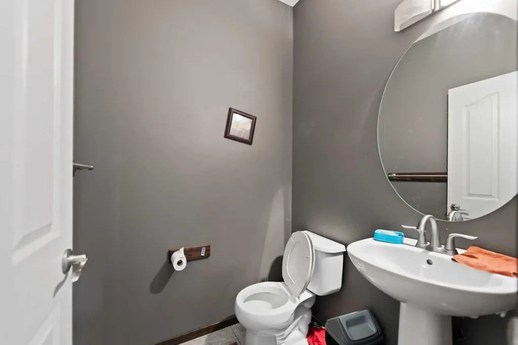 34 Brightoncrest Common SE Calgary AB T2Z 0N8