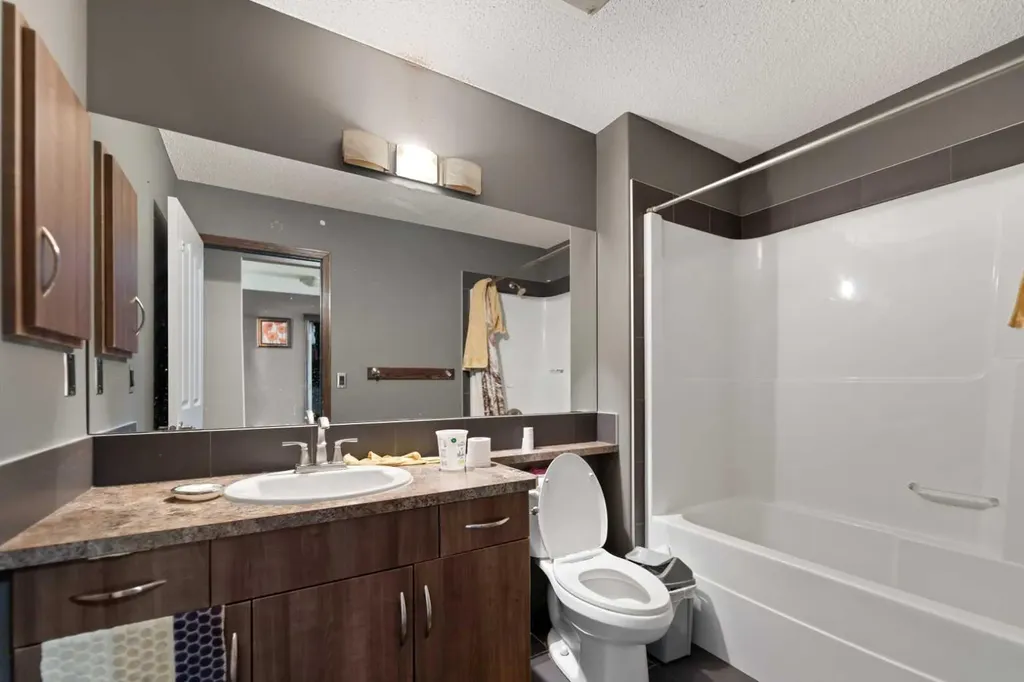 34 Brightoncrest Common SE Calgary AB T2Z 0N8