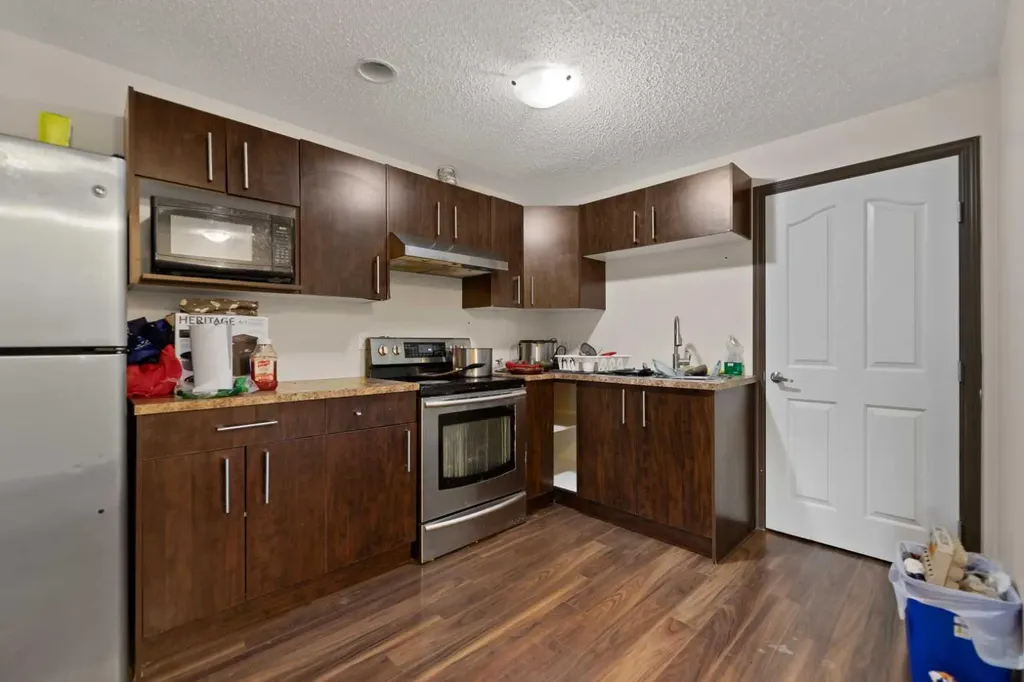 34 Brightoncrest Common SE Calgary AB T2Z 0N8