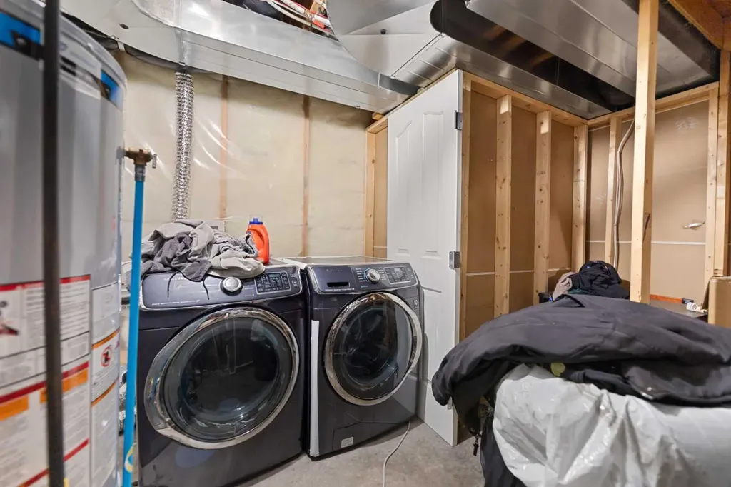 34 Brightoncrest Common SE Calgary AB T2Z 0N8