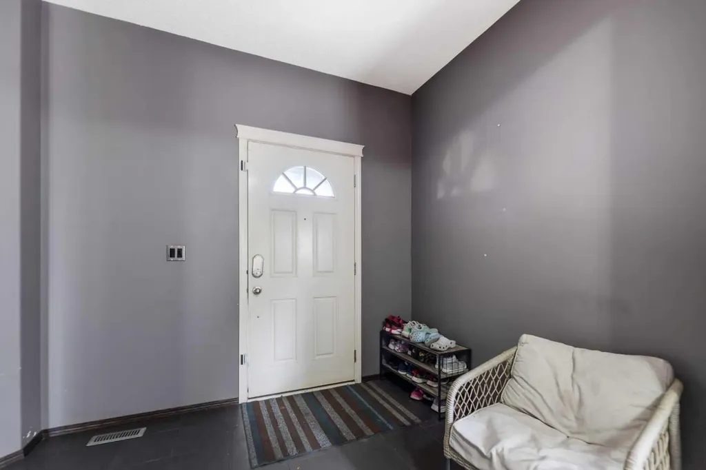 34 Brightoncrest Common SE Calgary AB T2Z 0N8