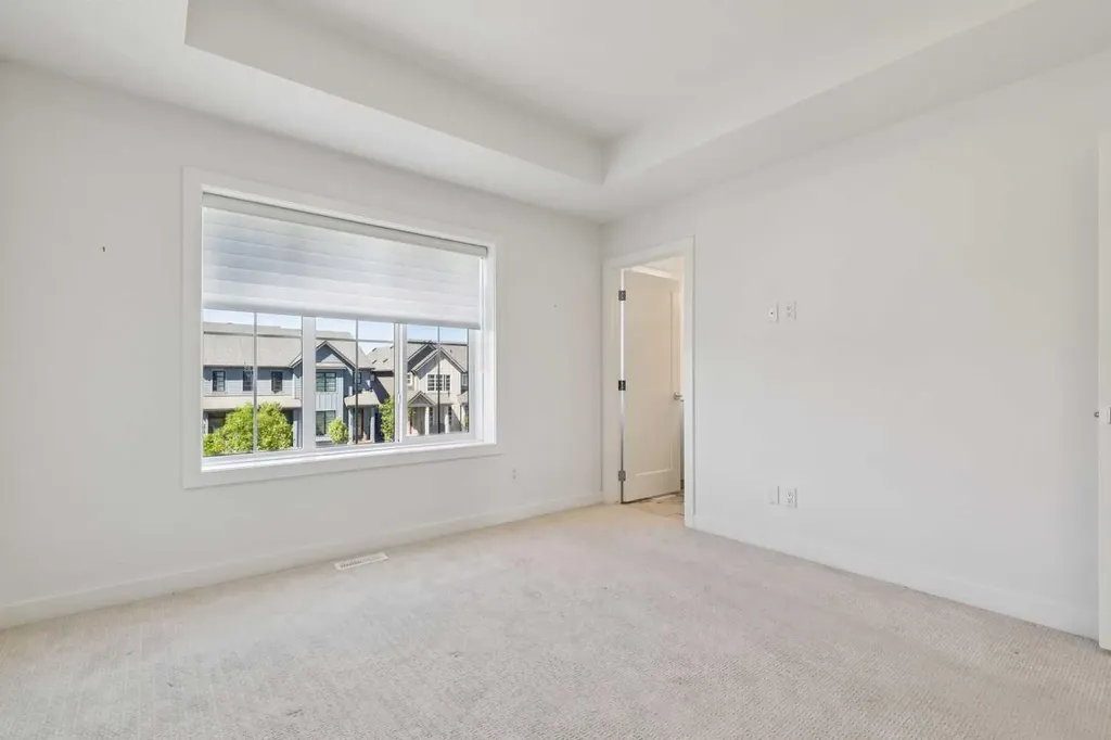 7411 202 Avenue SE Calgary AB T3S 0E8