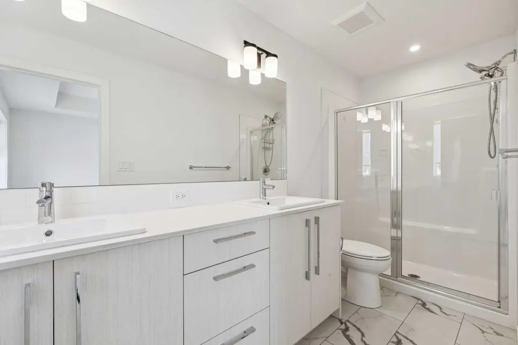 7411 202 Avenue SE Calgary AB T3S 0E8