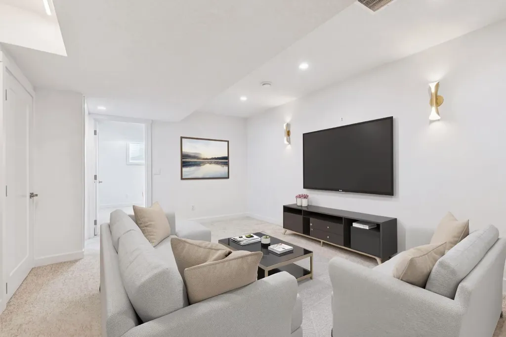 7411 202 Avenue SE Calgary AB T3S 0E8