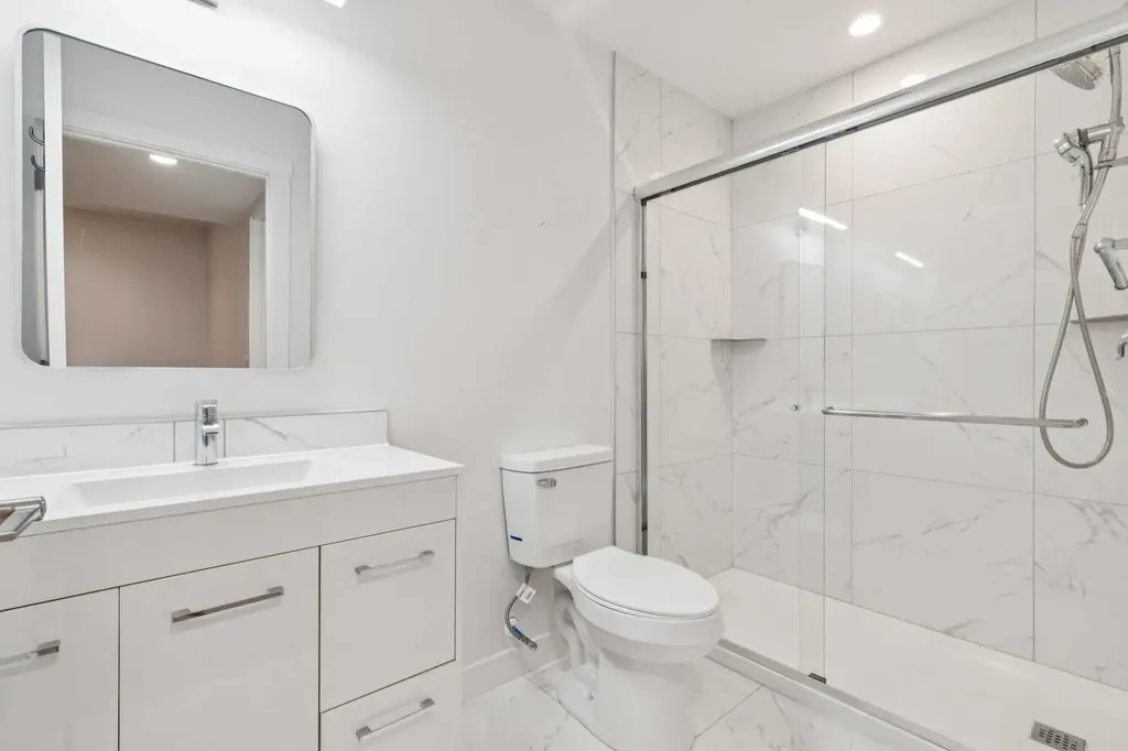 7411 202 Avenue SE Calgary AB T3S 0E8
