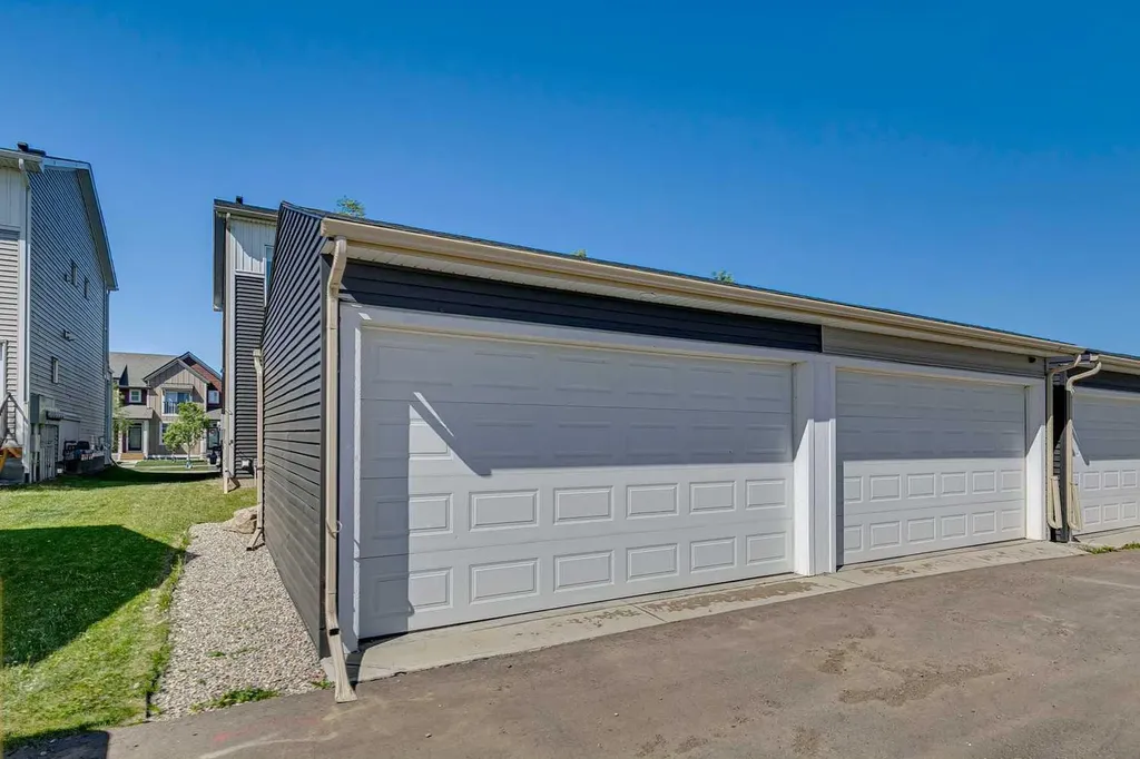 7411 202 Avenue SE Calgary AB T3S 0E8