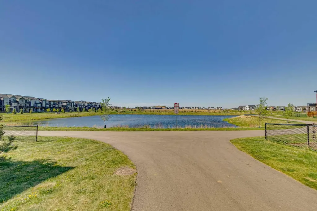 7411 202 Avenue SE Calgary AB T3S 0E8