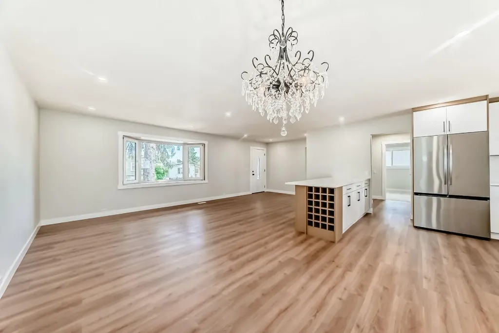 5128 Maryvale Drive NE Calgary AB T2A 2V6