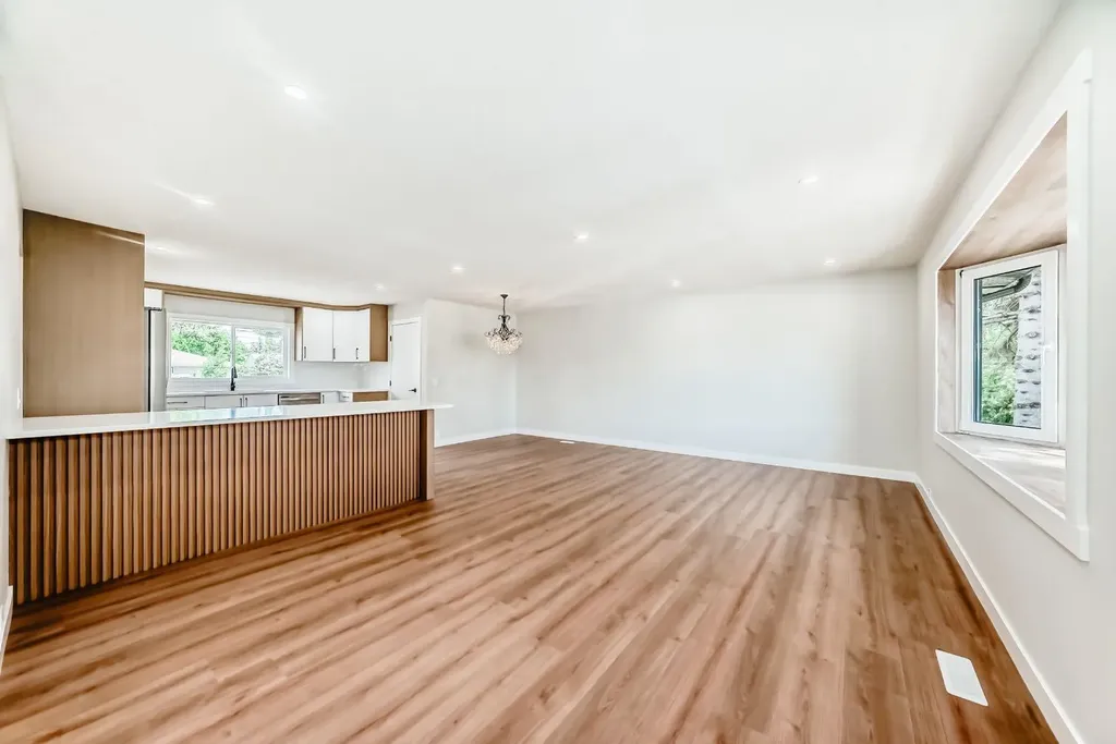5128 Maryvale Drive NE Calgary AB T2A 2V6