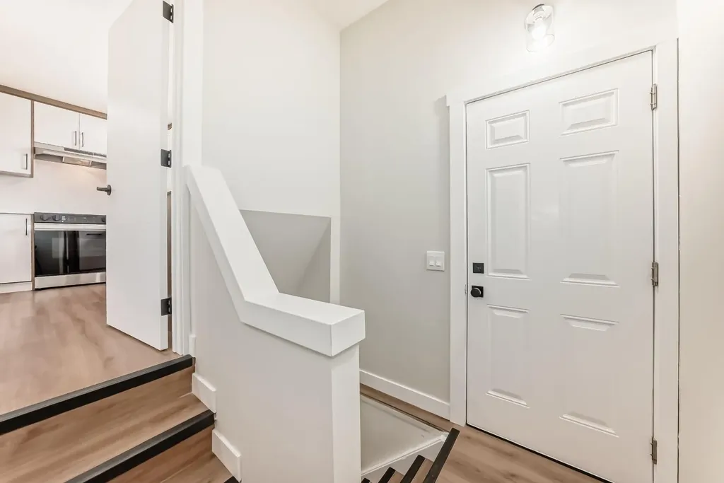 5128 Maryvale Drive NE Calgary AB T2A 2V6
