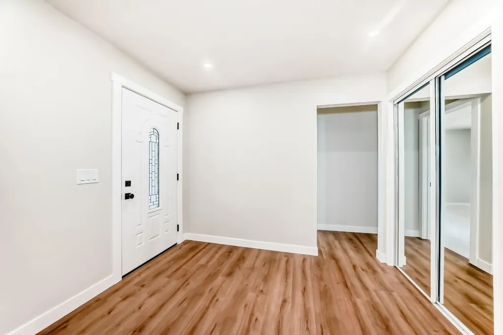5128 Maryvale Drive NE Calgary AB T2A 2V6