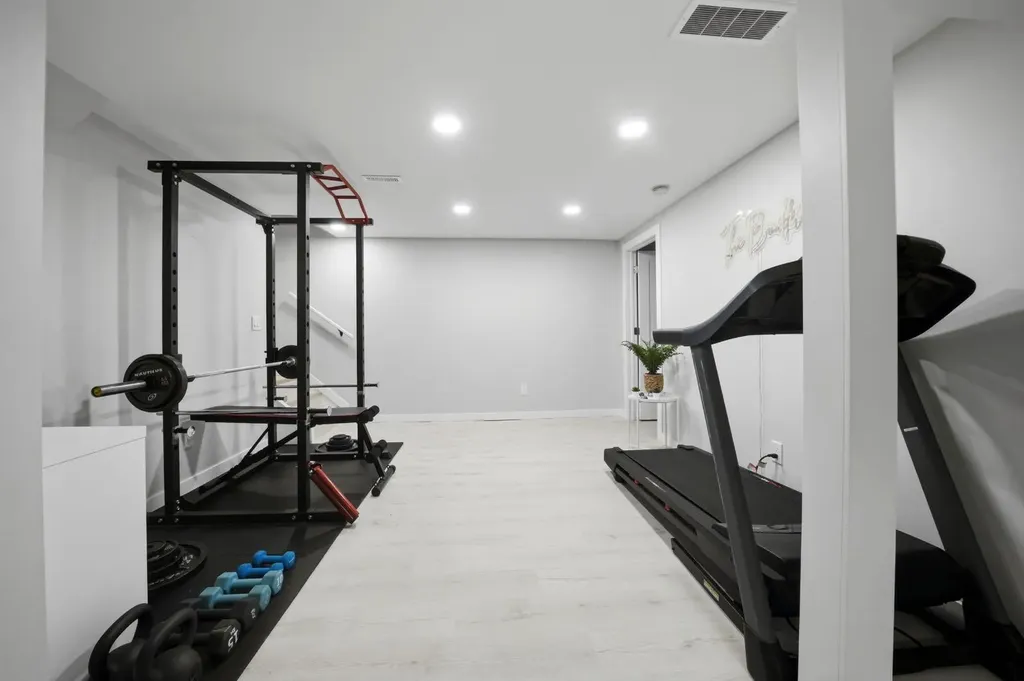 75 Hill Crescent Red Deer AB T4N6G3