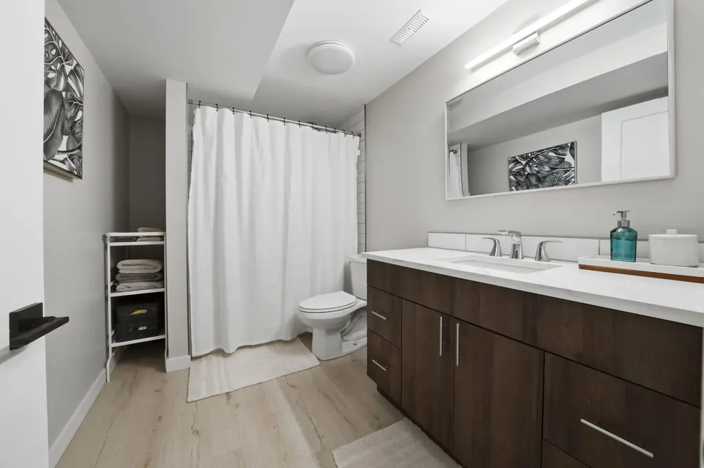 75 Hill Crescent Red Deer AB T4N6G3